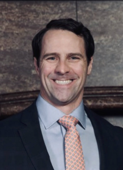 Chris Alworth ’01 works for Blue Cross Blue Shield. Chris Alworth ’01 works for Blue Cross Blue Shield.